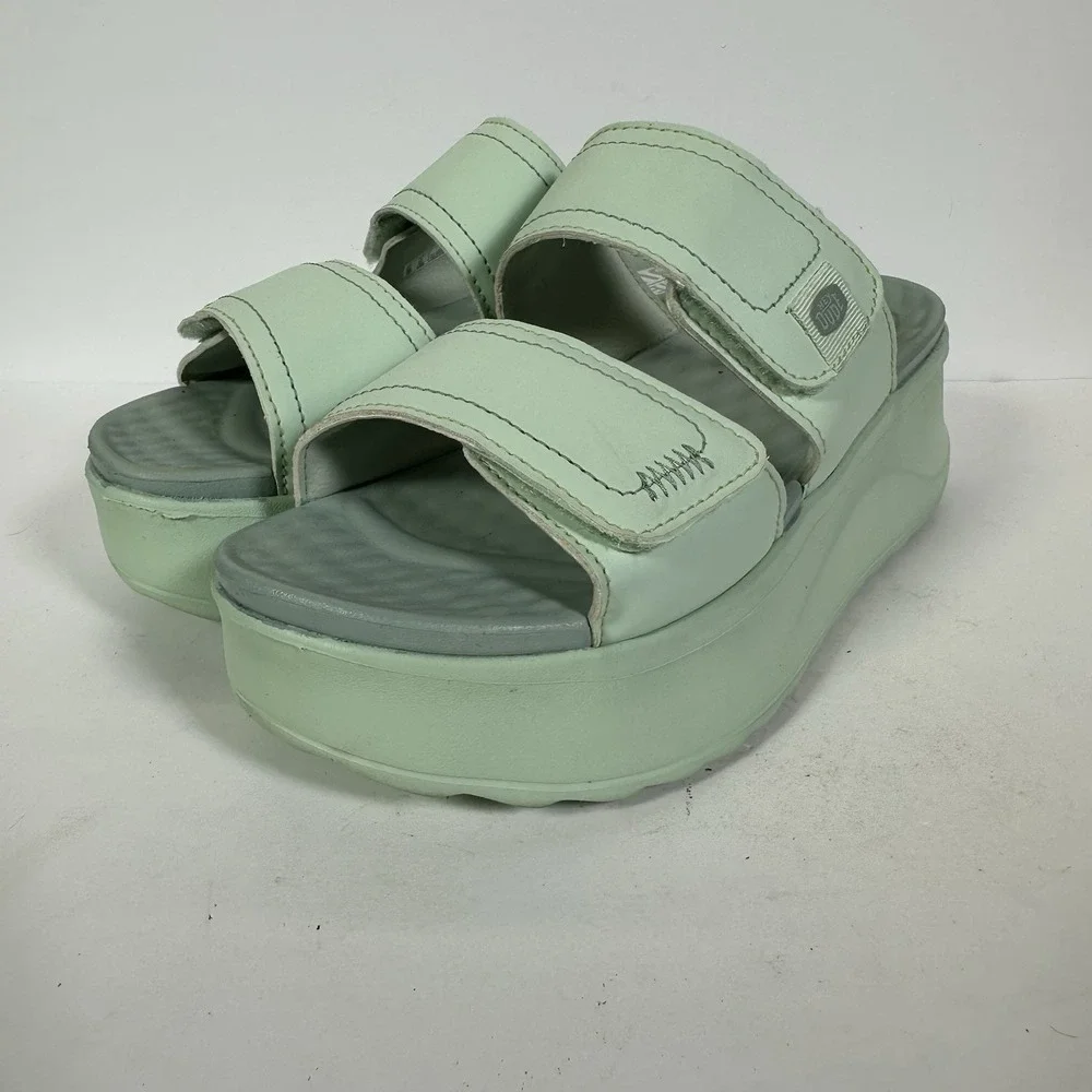 Hey Dude DelRay Sandals Women's US 6 Mint Green Slip On Platform Slide
